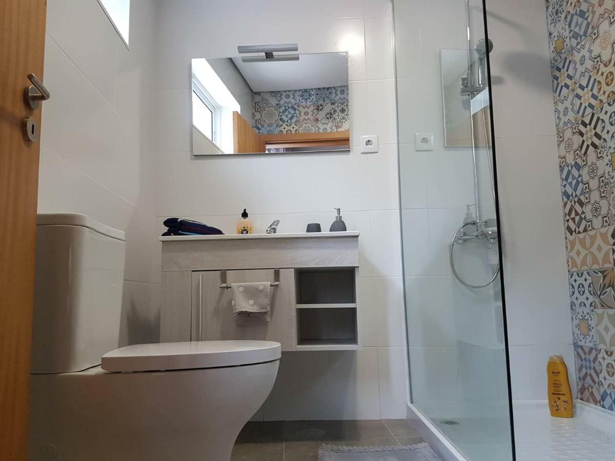 Join Our Relaxed House Near The Beach - Mosteiros Mosteiros  Exteriér fotografie